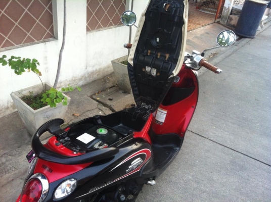 Yamaha Fino Classic แดง ดำ ล้อแม็ก ชุดหน้าโครมเมี่ยม สวย