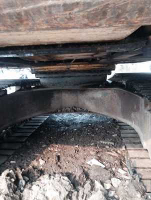 ขายรถด่วน komatsu pc200 รุ่น6 ราคา 950,000บาท