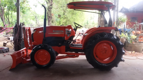 ขายรถไถคูโบต้าL4708ไบมีกตราช้างขายราคา385000บาทราคานี้ต่อรองได้อีกนะครับสนใจโทร0813655997อำพร พาเจริญ รถอยู่วังบัว อ คลองขลุง จ กำแพงแพชร