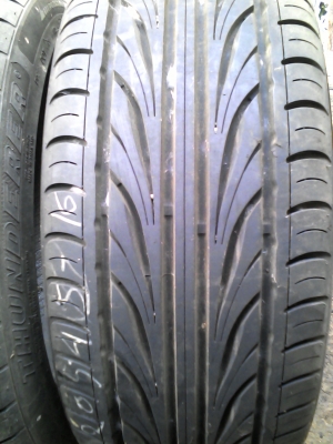 205/45R16  มี 2 เส้น ติดต่อโทร.081-427-3941