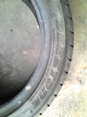 205/45R16  มี 2 เส้น ติดต่อโทร.081-427-3941