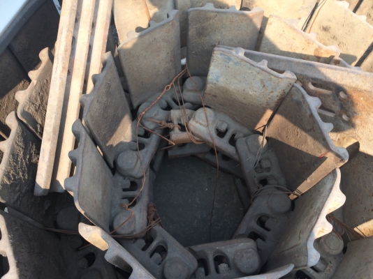 ขายชุดอะไหล่รถแมคโคร HITACHI200