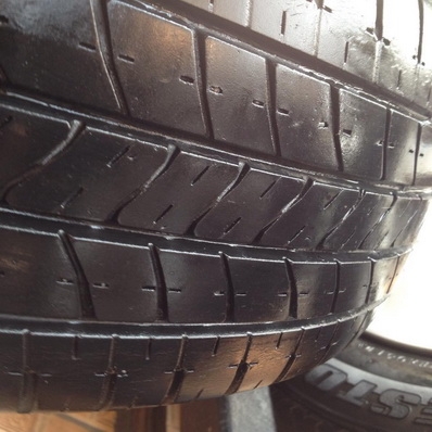 แม็กซ์ CITY 15นิ้ว 5 ก้าน พร้อมยาง185-60-15 ตจวส่งได้ครับ