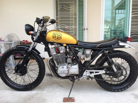 ขาย Honda club man 250 แต่งแนว เก๋าๆ 39000 ขาย Honda club man 250 แต่งแนว เก๋าๆ 39000