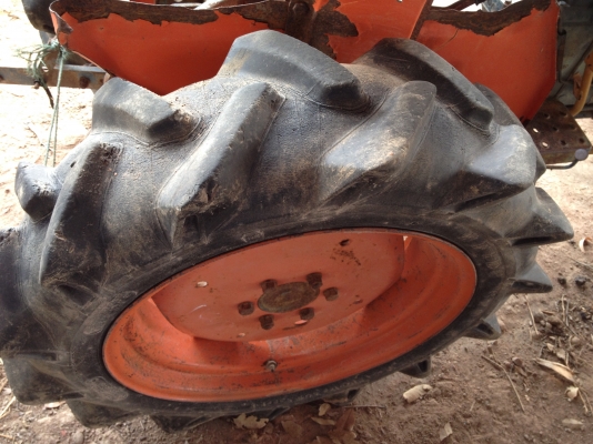 แทรคเตอร์ คูโบต้า L2201 แทรคเตอร์ คูโบต้า L2201