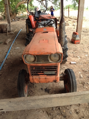 แทรคเตอร์ คูโบต้า L2201 แทรคเตอร์ คูโบต้า L2201