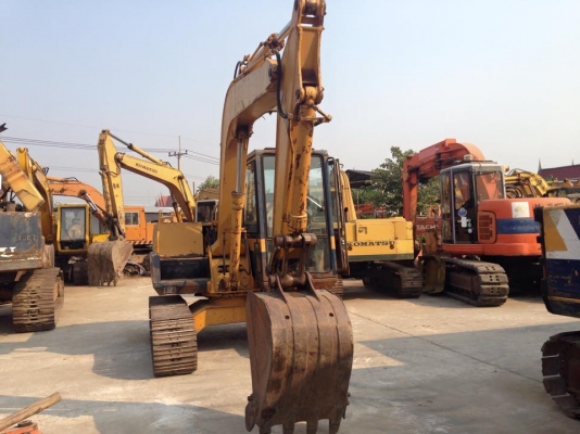 KOMATSU PC60-5 รถเก่านำเข้าจากญี่ปุ่นไม่เคยใช้งานในไทย เอกสารใบอินวอยแจ้งจำหน่าย สภาพสวยเดิมๆทุกอย่าง ชั่วโมง 6135 เครื่อง : 4D95L-1 (4 สูบ) ปั้ม : komatsu ปั้มนิ้ว ซีเรียล : PC60-5/20813 ตัวเดิน : HYdash -คอลโทรลยาว -ระบบไฟครบ -ใบแทรคยาว 45ซม ราคา 700 KOMATSU PC60-5 รถเก่านำเข้าจากญี่ปุ่นไม่เคยใช้งานในไทย เอกสารใบอินวอยแจ้งจำหน่าย สภาพสวยเดิมๆทุกอย่าง ชั่วโมง 6135 เครื่อง : 4D95L-1 (4 สูบ) ปั้ม : komatsu ปั้มนิ้ว ซีเรียล : PC60-5/20813 ตัวเดิน : HYdash -คอลโทรลยาว -ระบบไฟครบ -ใบแทรคยาว 45ซม ราคา 700