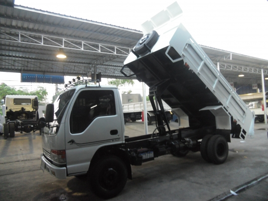 ขายรถ4ล้อ6ล้อดั้ม