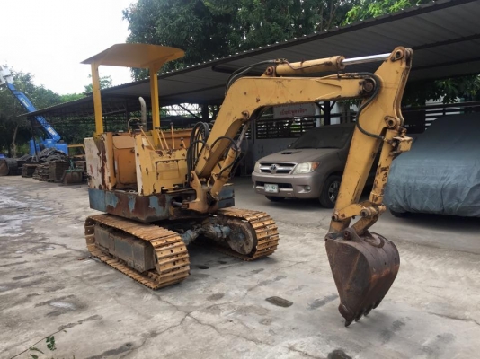 KOMATSU PC02 รถนอกญี่ปุ่นไม่เคยใช้งานในไทย   สีเดิม เครื่องแน่น พร้อมทำงาน  ราคา 150,000 บาท (ต่อรองได้)  พร้อมใบแจ้งจำหน่ายอินวอย