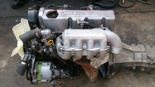 ขายเครื่องยนต์ดีเซล nissan ld20 พร้อมเกียร์