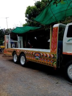 ขายสิบล้อเทลเลอร์ร๊อคกี้230แรงม้า ขายสิบล้อเทลเลอร์ร๊อคกี้230แรงม้า