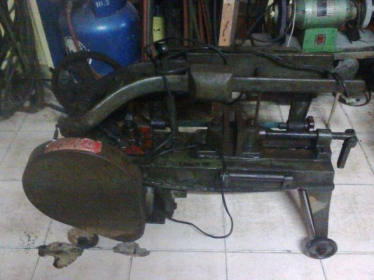 แท่นเลื่อย HERO พร้อมใช้งาน ไฟบ้าน อุปกรณ์ครบ สภาพสวย เดิม ๆ 8,500