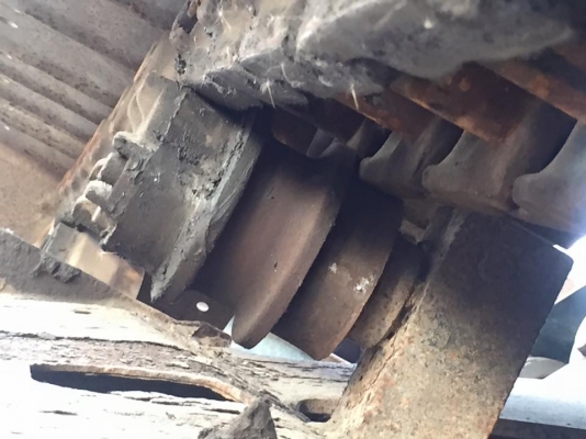 CAT 313BSR สภาพ สวยเดิมๆทุกอย่าง เครื่องนางฟ้า รถนำเข้าจากญี่ปุ่นไม่เคยใช้งานในไทย พร้อมใบอินวอย สภาพพร้อมลุยงาน เครื่องยนต์ : 4D34-G96718 เลขซีเรียล : 9PR01009 ปี :1999 สภาพ : พร้อมลุยงาน ราคา :1,400,000 บาท พร้อมเอกสารใบอินวอย CAT 313BSR สภาพ สวยเดิมๆทุกอย่าง เครื่องนางฟ้า รถนำเข้าจากญี่ปุ่นไม่เคยใช้งานในไทย พร้อมใบอินวอย สภาพพร้อมลุยงาน เครื่องยนต์ : 4D34-G96718 เลขซีเรียล : 9PR01009 ปี :1999 สภาพ : พร้อมลุยงาน ราคา :1,400,000 บาท พร้อมเอกสารใบอินวอย