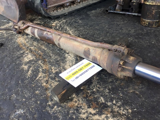 กระบอกอาร์ม SH 2800 ซูมิโตโม่  ราคา 35,000 บาท   กระบอกสวย แกนสวยไม่มีรอย  ไม่มีตามด  #กระบอกซูมิโตโม่2800 #กระบอกอาร์ม #ซูมิโตโม่ 2800