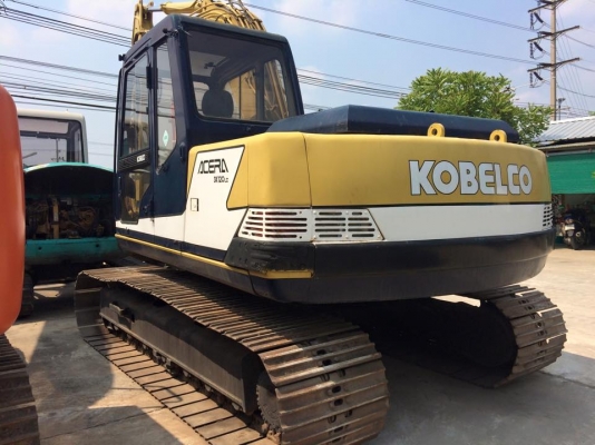 KOBELCO SK120-1L (มาร์ที)  รถเก่านำเข้าจากญี่ปุ่นไม่เคยใช้งานในไทย  สภาพพร้อมลุยงาน + เอกสารใบแจ้งจำหน่าย  ชั่วโมง : 6915 ซีเรียล : YB02218 ซีเรียล : สูง เครื่อง : 4BD1 มีเทอร์โบว์ ขนาด : 4 สูบ ปั้ม : K3V63 ตัวเดิน : HY-DASH ใบแทรคยาว : 70ซม-45ข้อ -ช่วงล่