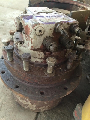 มอเตอร์ตัวเดิน komatsu PC60-6 เชคนอก ตัวเดิน โคมัสสุ60-6 นอกญี่ปุ่นไม่เคยใช้งานในไทย  ราคาลูกละ 60,000 บาท สินค้ารับประกัน