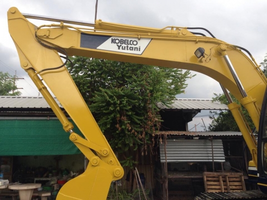 KOBELCO SK120 MARKlll มาร์คที รถนอกนำเข้าจากญี่ปุ่น เชคนอก  พร้อมอินวอยใบแจ้งจำหน่าย   ชั่วโมง : 2,912  คอลโทรล : น้ำมัน-สั้น  ใบแทรคยาว 70ซม. เครื่อง: 4BD1 อีซูซุ ปั้ม: K3V63 ตัวเดิน:ไฮดราส  ราคา 1,350,000 บาท  Price 41,053.50 USD