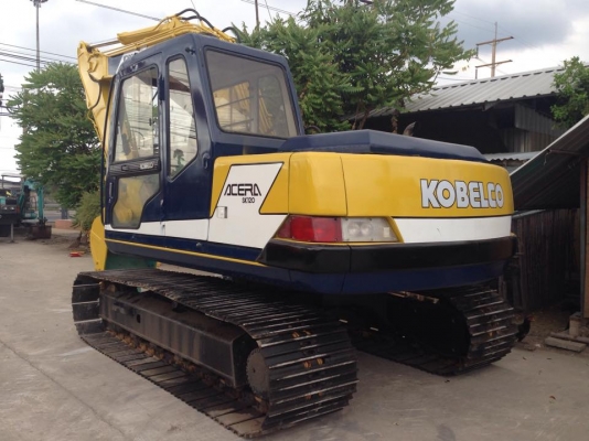 KOBELCO SK120 MARKlll มาร์คที รถนอกนำเข้าจากญี่ปุ่น เชคนอก  พร้อมอินวอยใบแจ้งจำหน่าย   ชั่วโมง : 2,912  คอลโทรล : น้ำมัน-สั้น  ใบแทรคยาว 70ซม. เครื่อง: 4BD1 อีซูซุ ปั้ม: K3V63 ตัวเดิน:ไฮดราส  ราคา 1,350,000 บาท  Price 41,053.50 USD