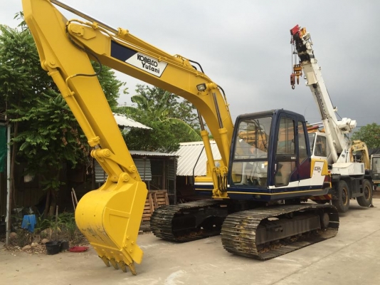 KOBELCO SK120 MARKlll มาร์คที รถนอกนำเข้าจากญี่ปุ่น เชคนอก  พร้อมอินวอยใบแจ้งจำหน่าย   ชั่วโมง : 2,912  คอลโทรล : น้ำมัน-สั้น  ใบแทรคยาว 70ซม. เครื่อง: 4BD1 อีซูซุ ปั้ม: K3V63 ตัวเดิน:ไฮดราส  ราคา 1,350,000 บาท  Price 41,053.50 USD