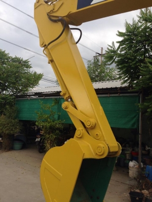 KOBELCO SK120 MARKlll มาร์คที รถนอกนำเข้าจากญี่ปุ่น เชคนอก  พร้อมอินวอยใบแจ้งจำหน่าย   ชั่วโมง : 2,912  คอลโทรล : น้ำมัน-สั้น  ใบแทรคยาว 70ซม. เครื่อง: 4BD1 อีซูซุ ปั้ม: K3V63 ตัวเดิน:ไฮดราส  ราคา 1,350,000 บาท  Price 41,053.50 USD