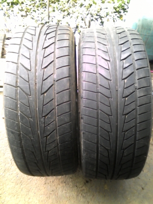 225/35R20 NITTO NT-555 มี 2 เส้น TEL.081-427-3941 225/35R20 NITTO NT-555 มี 2 เส้น TEL.081-427-3941
