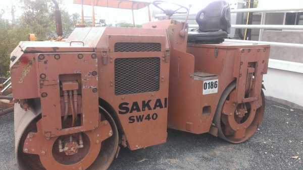 ขายรถบด SAKAI SW40