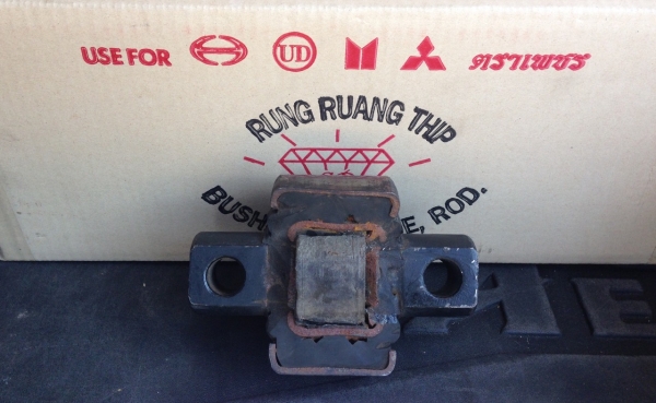 จำหน่ายลูกหมากสิบล้อ และแผ่นคลัทช์รถยนต์ทุกชนิด สินค้าคุณภาพได้มาตรฐาน