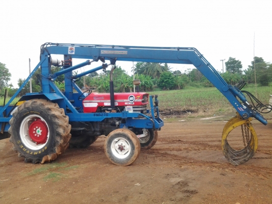 ขายรถไถแมสซี่ พร้อมเครื่องคีบ