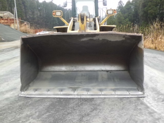 รถตักล้อยาง WA380-5 #***** 10948HR 2002YR Tel : สามภพ ครับ รถตักล้อยาง WA380-5 #***** 10948HR 2002YR Tel : สามภพ ครับ