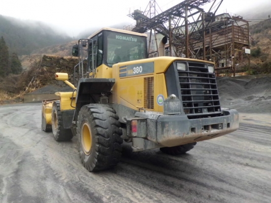 รถตักล้อยาง WA380-5 #***** 10948HR 2002YR Tel : สามภพ ครับ รถตักล้อยาง WA380-5 #***** 10948HR 2002YR Tel : สามภพ ครับ