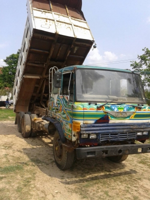 ขายสิบล้อดั้มหัวยาววางหัวใหม่เพลาเดียวเครื่อง 6BD1