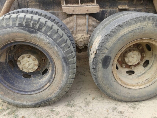 ขายสิบล้อดั้มหัวยาววางหัวใหม่เพลาเดียวเครื่อง 6BD1