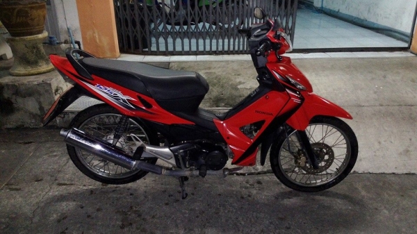 ขายเวฟ125X รถบ้านมือเดียว เอกสารโอน ภาษีไม่ขาดต่อ ชลบุรี