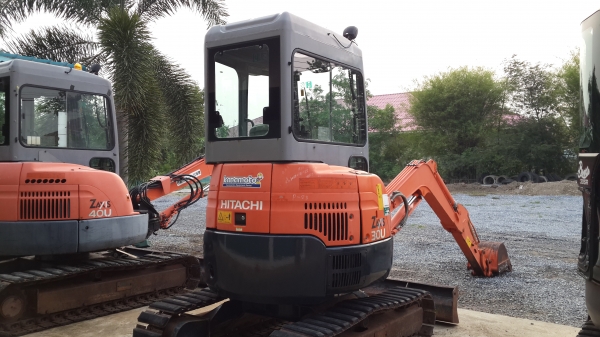 ZX30U รถเก่านอกสวยจัด รุ่นใหม่ทำงานมาแค่ 3000 กว่าชั่วโมง