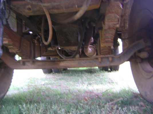 เครื่อง 175 แรง สภาพดี   ขายรถเกี่ยวไปแล้ว ราคาถูกๆ  ราคา  365,000  บาท