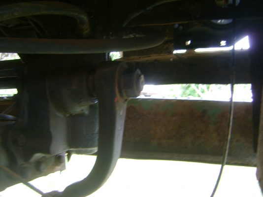 เครื่อง 175 แรง สภาพดี   ขายรถเกี่ยวไปแล้ว ราคาถูกๆ  ราคา  365,000  บาท