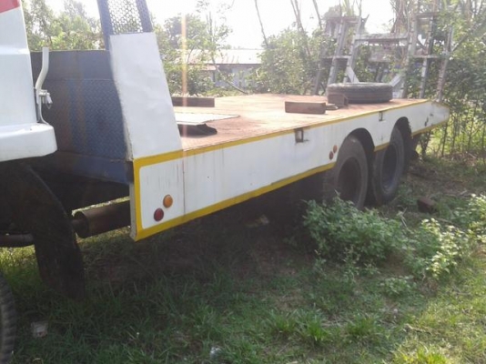 เครื่อง 175 แรง สภาพดี   ขายรถเกี่ยวไปแล้ว ราคาถูกๆ  ราคา  365,000  บาท