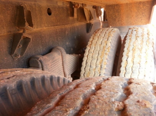 รถอีซูซุ  10  ล้อดั้ม FXZ  270 แรงม้า. ปี 50   สนใจติดต่อ 081 - 6079515