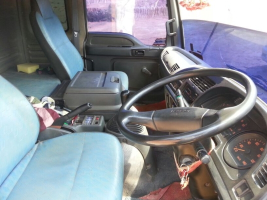 รถอีซูซุ  10  ล้อดั้ม FXZ  270 แรงม้า. ปี 50   สนใจติดต่อ 081 - 6079515