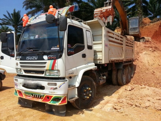 รถอีซูซุ  10  ล้อดั้ม FXZ  270 แรงม้า. ปี 50   สนใจติดต่อ 081 - 6079515