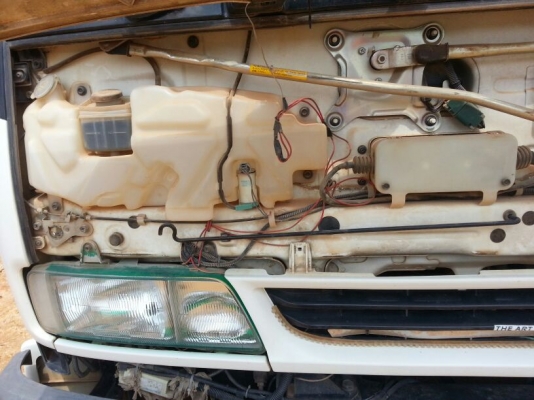 รถอีซูซุ  10  ล้อดั้ม FXZ  270 แรงม้า. ปี 50   สนใจติดต่อ 081 - 6079515