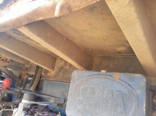 รถอีซูซุ  10  ล้อดั้ม FXZ  270 แรงม้า. ปี 50   สนใจติดต่อ 081 - 6079515