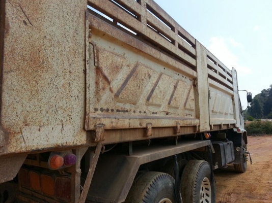 รถอีซูซุ  10  ล้อดั้ม FXZ  270 แรงม้า. ปี 50   สนใจติดต่อ 081 - 6079515