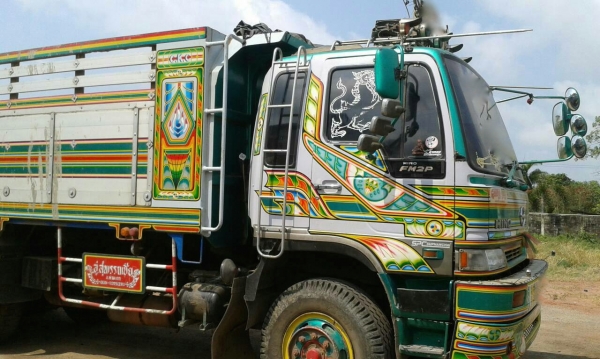 รถฮีโน่ 10 ล้อดั้ม FM2K  260  แรงม้า. ปี 42  ( ขายแม่ , ลูก.  )  สนใจติดต่อ 081 - 6079515