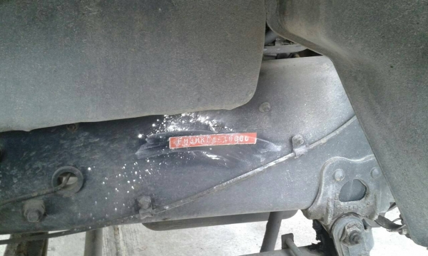 รถฮีโน่ 10 ล้อ หัวลาก FM3M  240 แรงม้า. ปี 44  ( * ขายเฉพาะหัว. )   สนใจติดต่อ 081 - 6079515