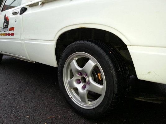 ขายรถกระบะเบนซิน4ขอ โตโยต้า เครื่อง 12 R เดิมๆๆ อนุรักษ์นิยม สวยๆๆสด 85,000 บาท