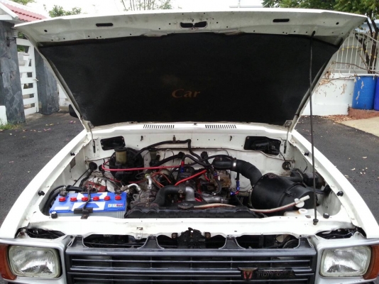 ขายรถกระบะเบนซิน4ขอ โตโยต้า เครื่อง 12 R เดิมๆๆ อนุรักษ์นิยม สวยๆๆสด 85,000 บาท