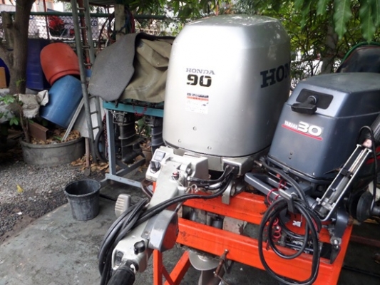 เครื่องเรือ HONDA 90 แรง 4 จังหวะ สภาพสวย นำเข้าจากญี่ปุ่น