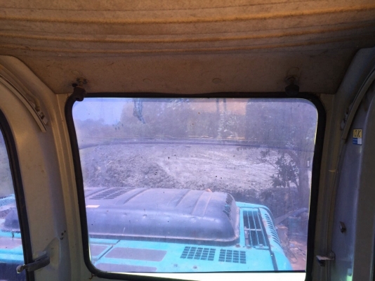 ขายแบคโฮ KOBELCO SK200 YN 10-387XX ทำงาน 12,200 ชั่วโมง ขายตามสภาพ สนใจโทร 081-970-1072