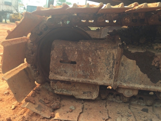 ขายแบคโฮ KOBELCO SK200 YN 10-387XX ทำงาน 12,200 ชั่วโมง ขายตามสภาพ สนใจโทร 081-970-1072
